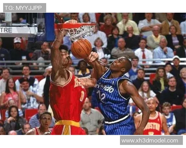 姚明与穆托姆博的传奇对决NBA历史上的伟大中锋之争