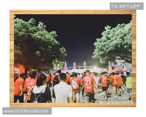 足球明星亲临广州塔留下足迹的精彩瞬间揭秘